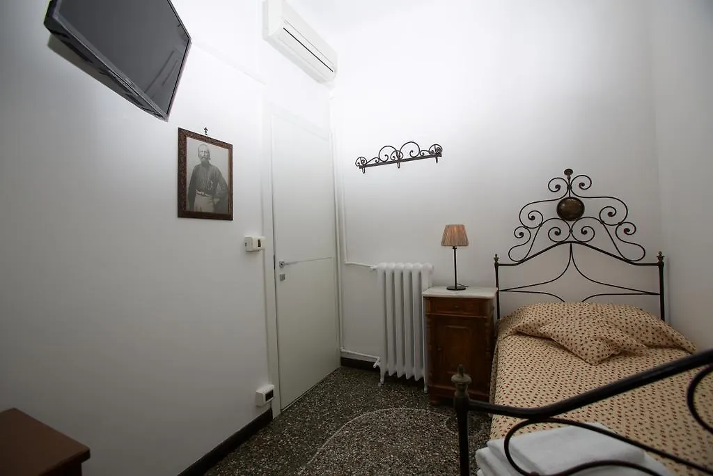 Sleepingenoa Hotel Italy